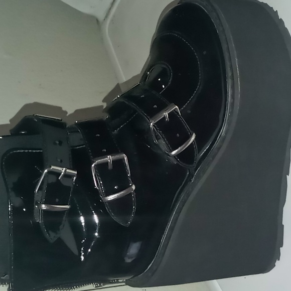 Demonia black boots - Picture 3 of 7